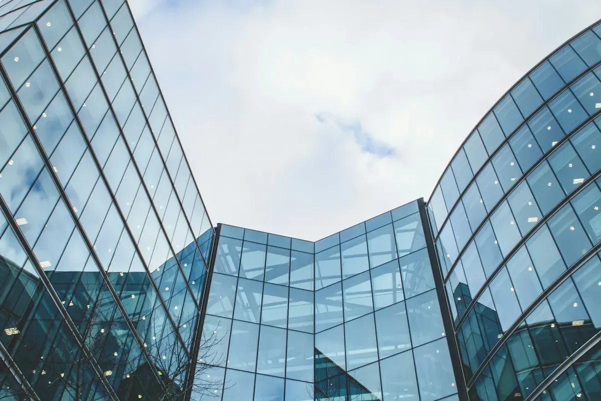 Commercial glass facade elevation for soft wash